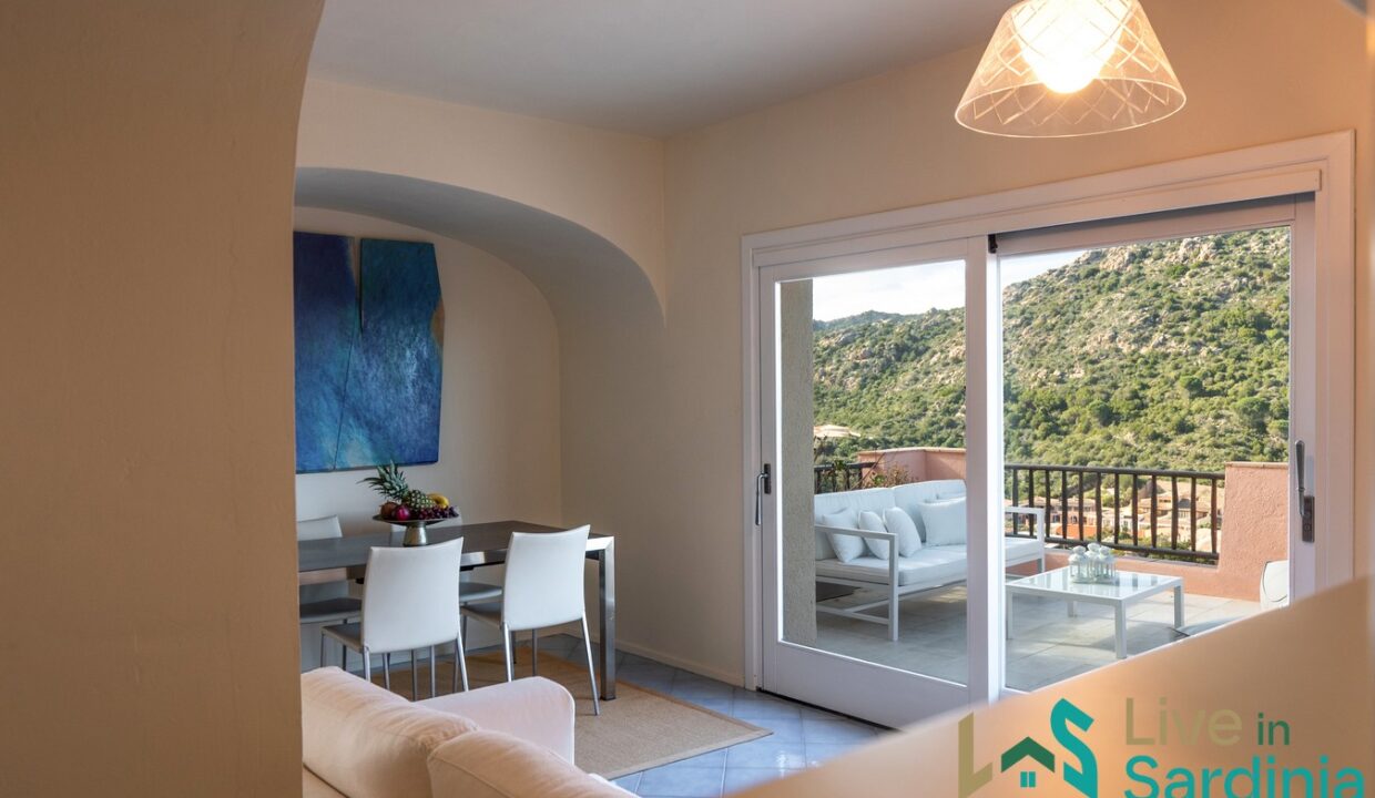 Houses-For-Sale-Porto-Cervo-Sardinia