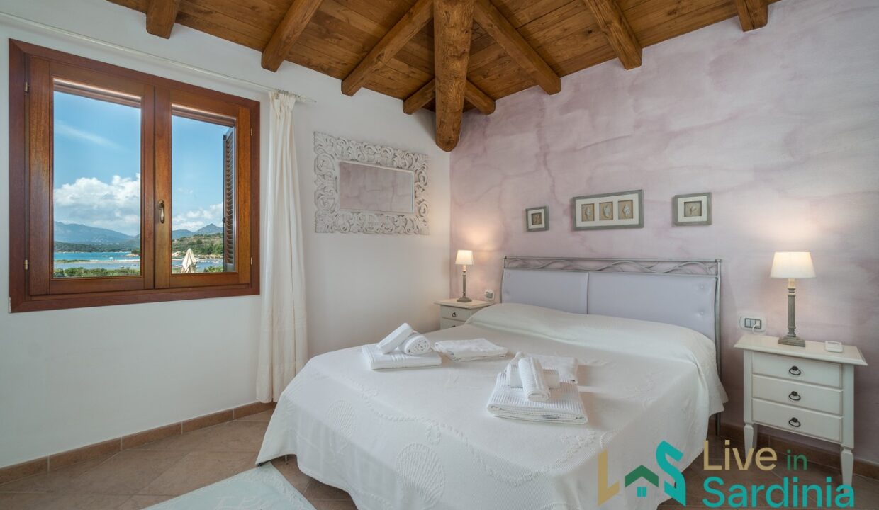Beachfront-Villa-For-Sale-Olbia