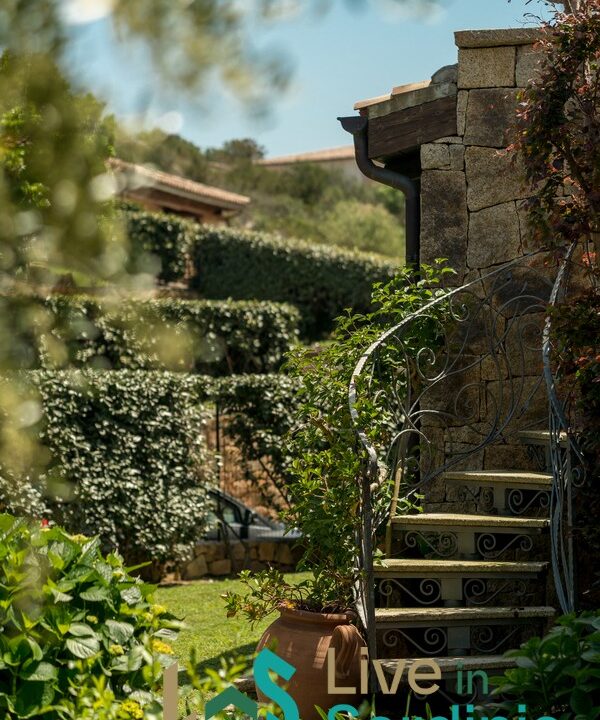 Beachfront Villa For Sale Olbia (20)