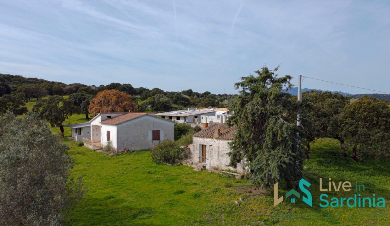 Farmhouse-For-Sale-Olbia