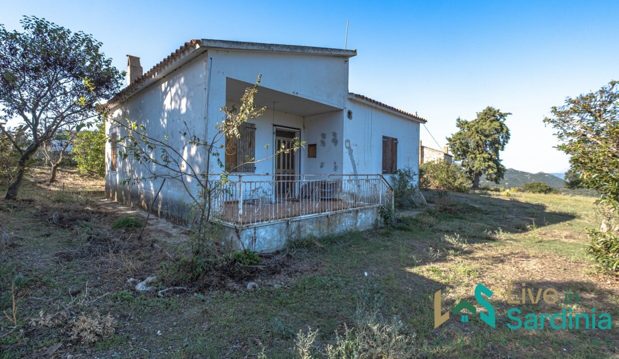 Farmhouse-For-Sale-Olbia