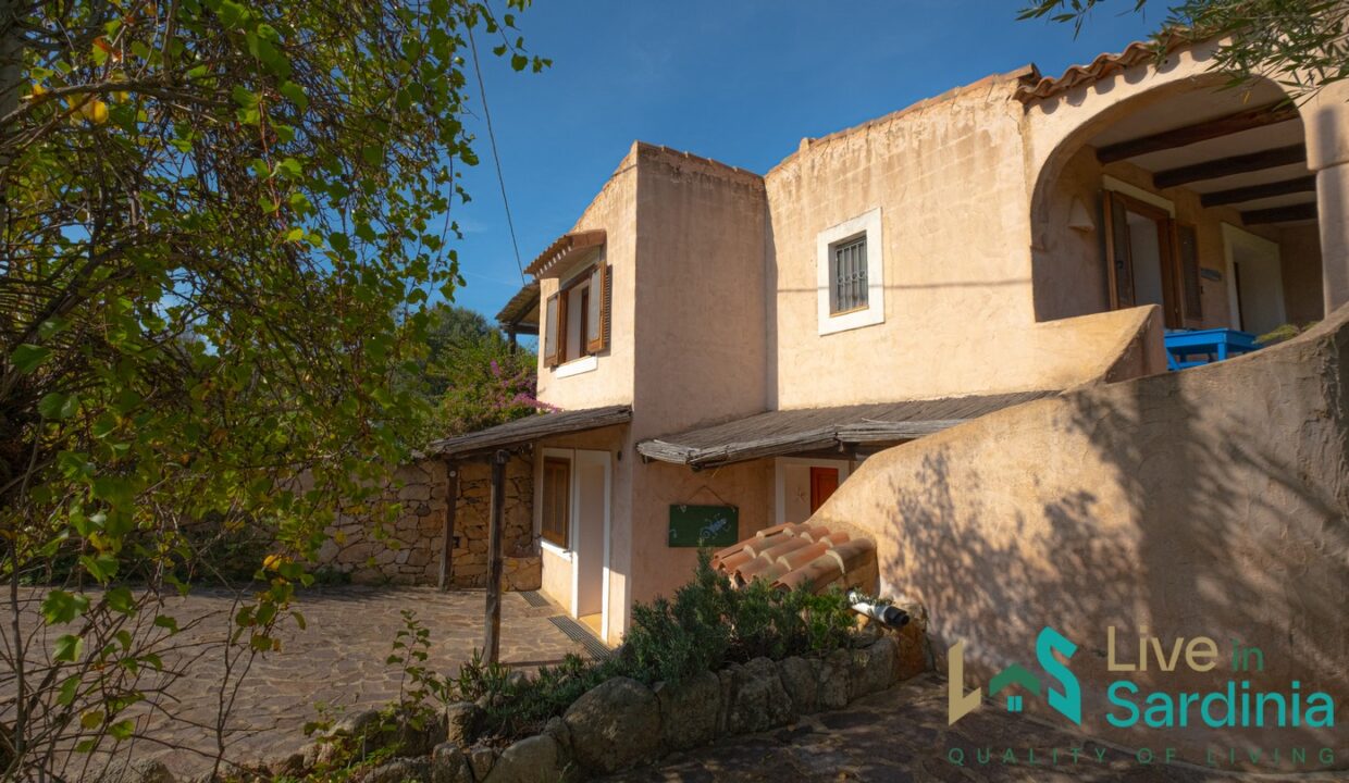 Farmhouse-For-Sale-Olbia