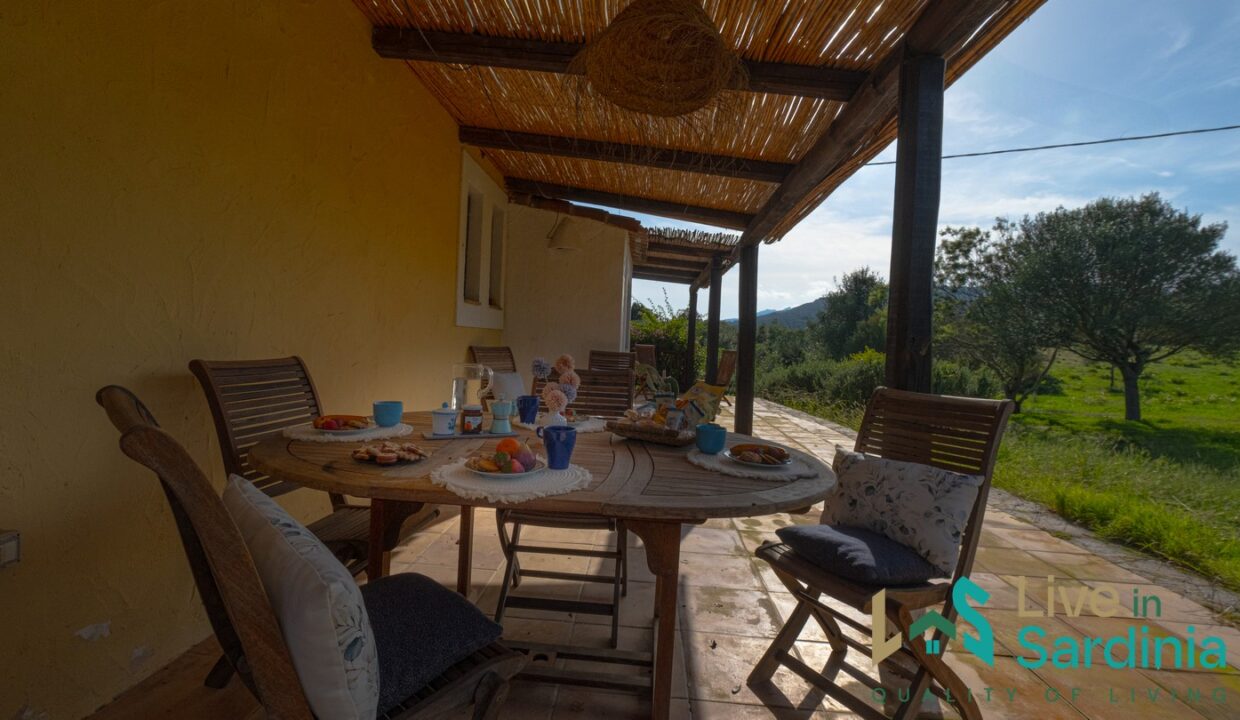 Farmhouse-For-Sale-Olbia
