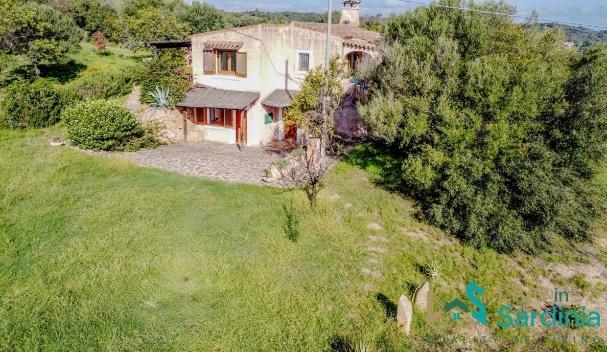 Country-Home-For-Sale-Arzachena