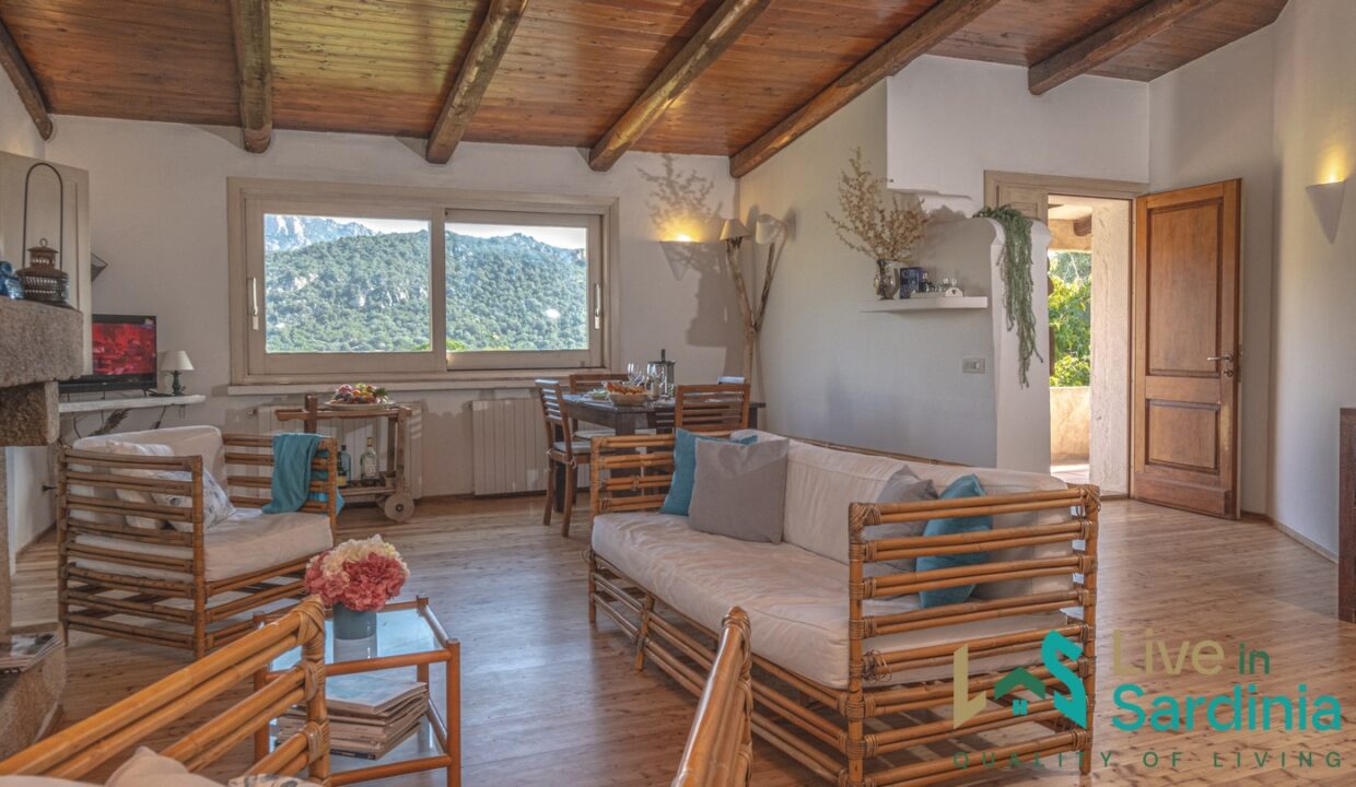 Country-Home-For-Sale-Arzachena