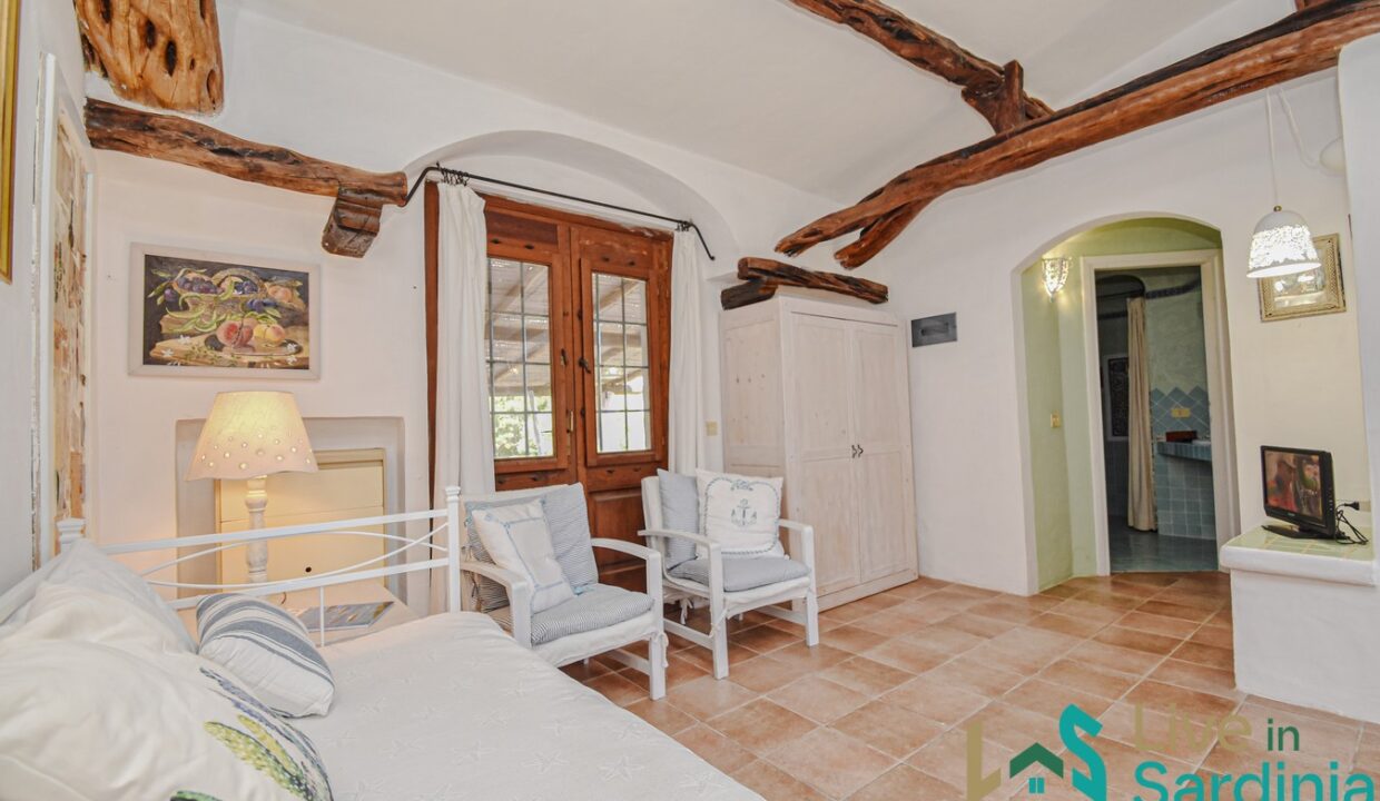 Country-Home-For-Sale-Costa-Smeralda-Sardinia (14)
