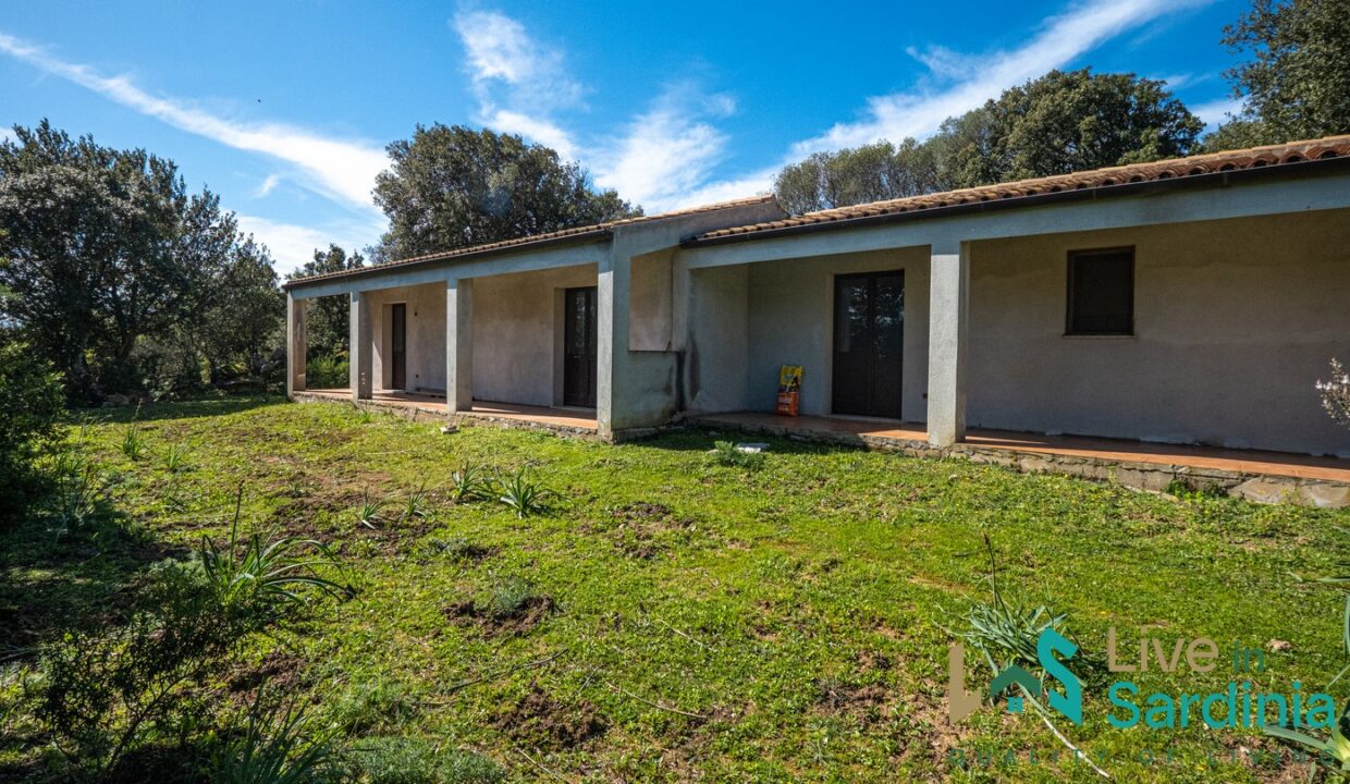 Country-Home-For-Sale-Nearby-Porto-Cervo-Sardinia