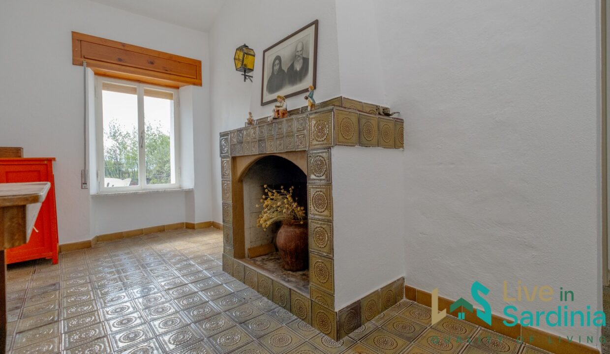 Country-Home-For-Sale-Olbia-Sardinia