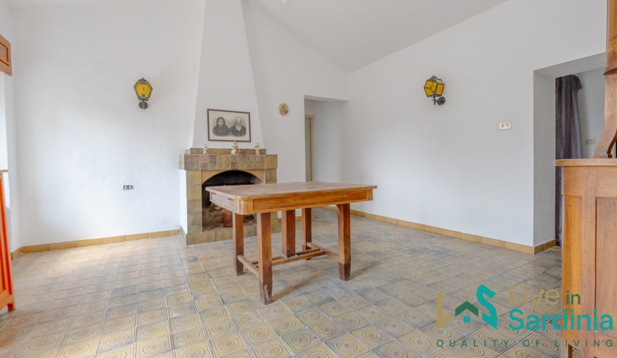 Country-Home-For-Sale-Olbia-Sardinia