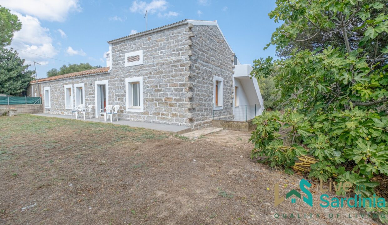 Country-Home-For-Sale-Olbia-Sardinia