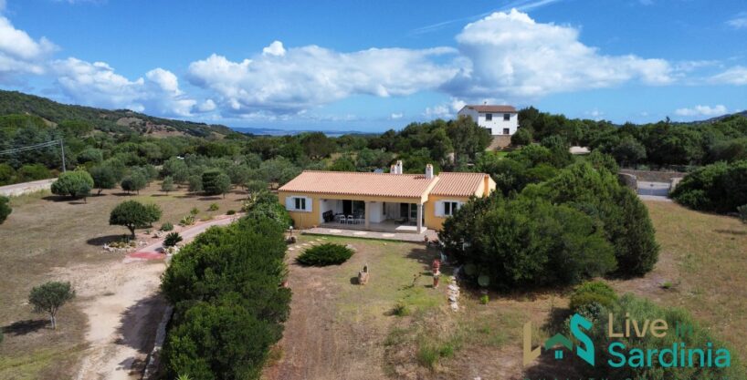 Country House For Sale In La Mendula San Pantaleo