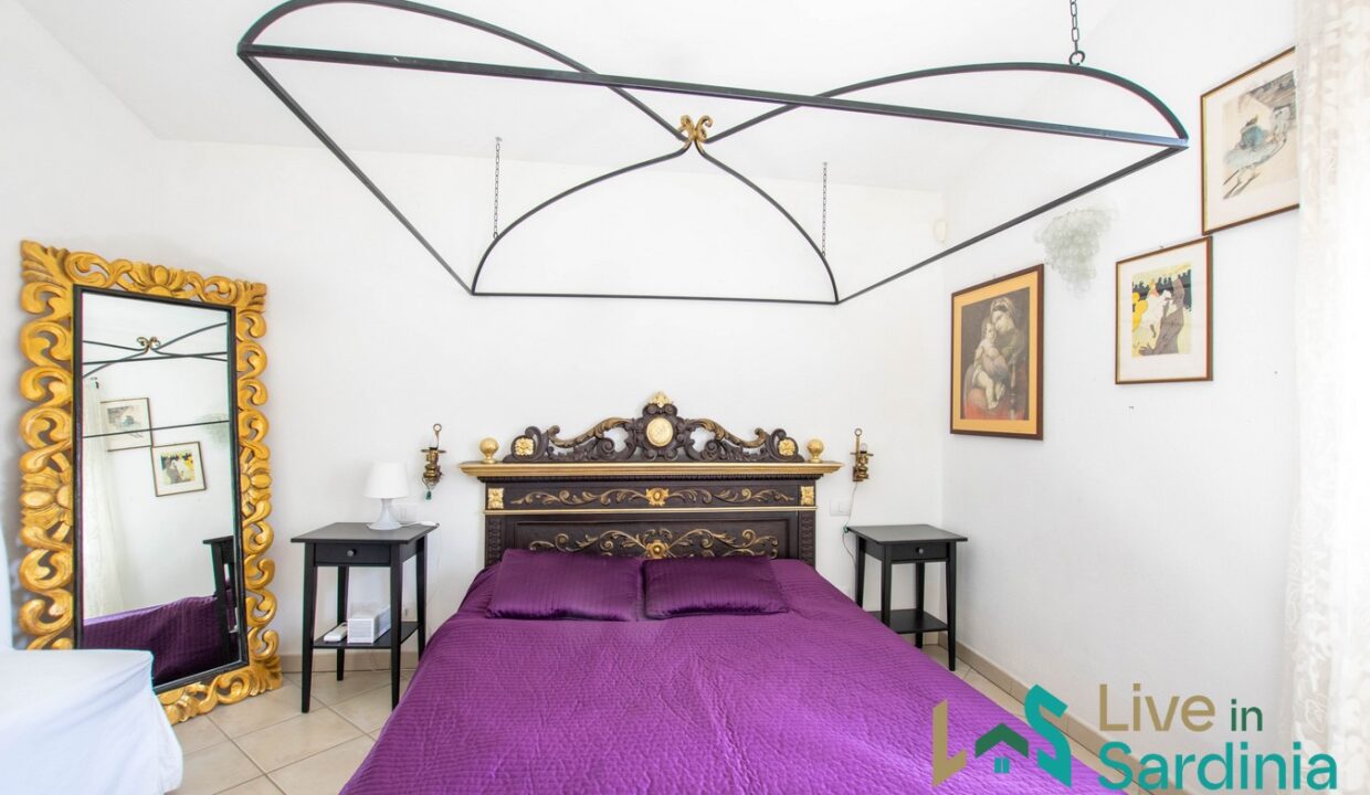 Country-House-For-Sale-Sale-San-Pantaleo-Sardinia