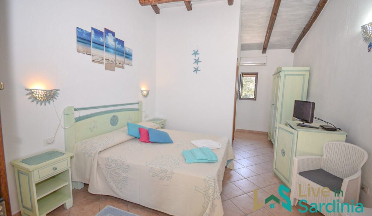 Property-for-Sale-in-Loiri-Porto-San-Paolo