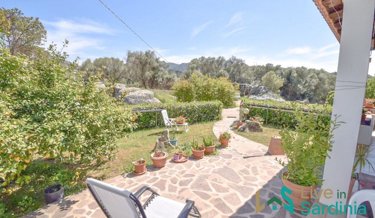Property-for-Sale-in-Loiri-Porto-San-Paolo