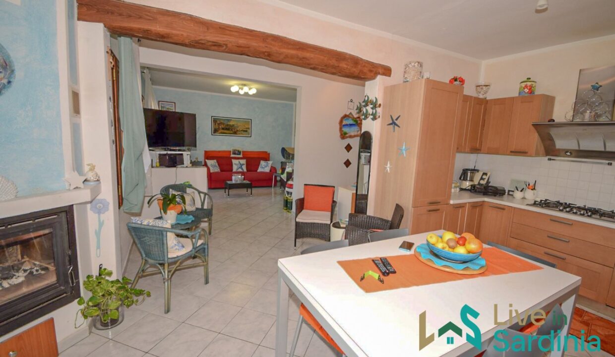 Property-for-Sale-in-Loiri-Porto-San-Paolo