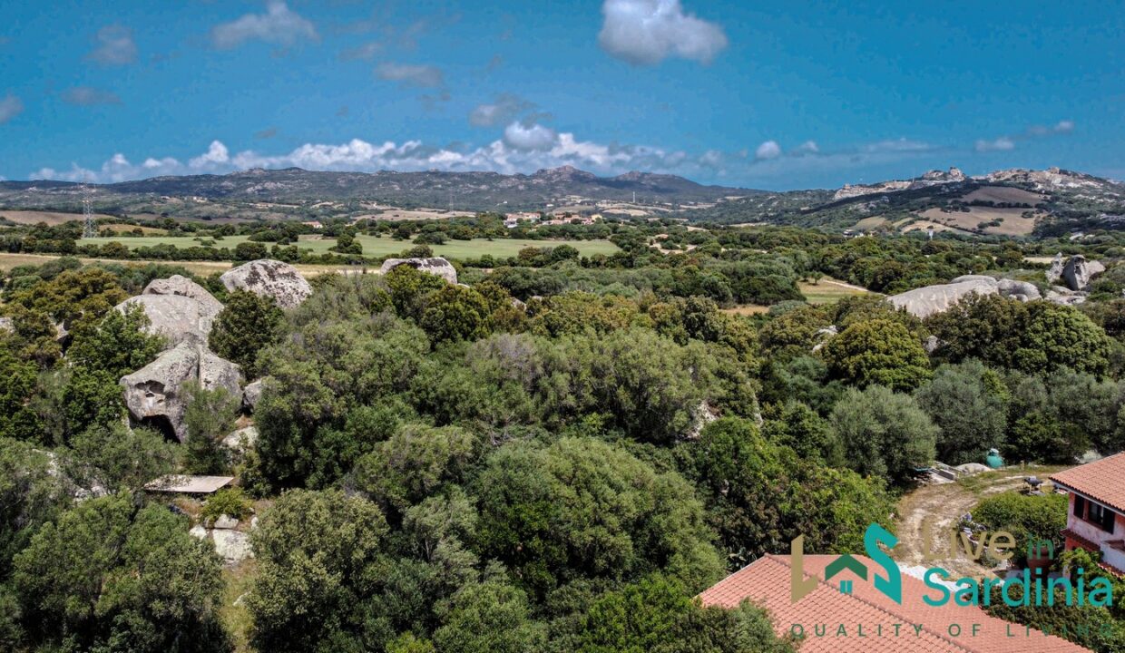 Farmhouse-For-Sale-Luogosanto