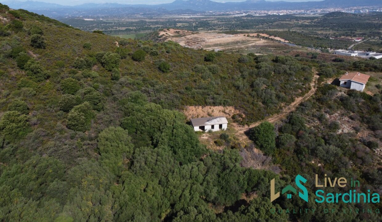 Unfinished-Home-For-Sale-With-SeaView-Porto-Istana