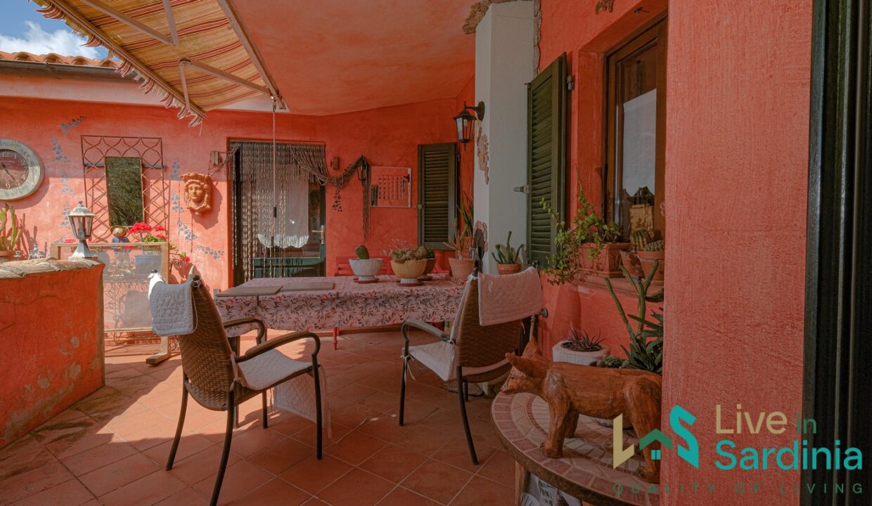 Farmhouse-For-Sale-Luogosanto