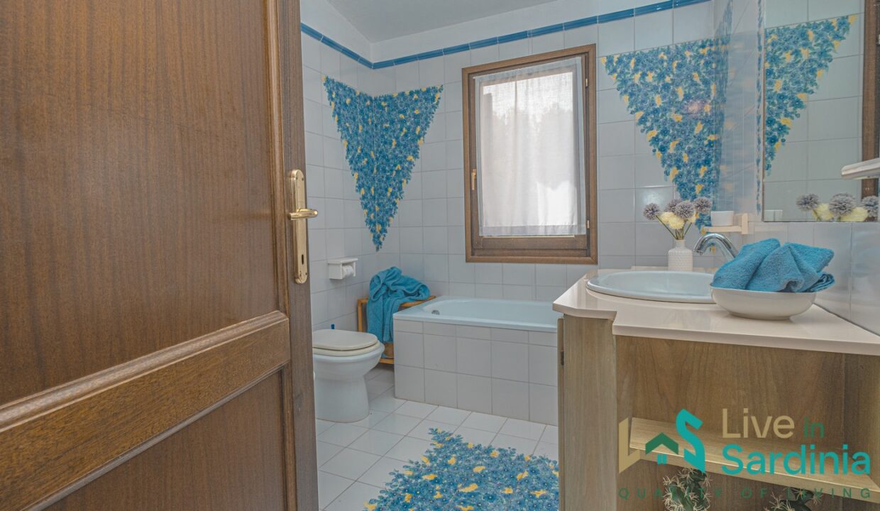 Sea-view-villas-for-sale-San-Pantaleo-Sardinia
