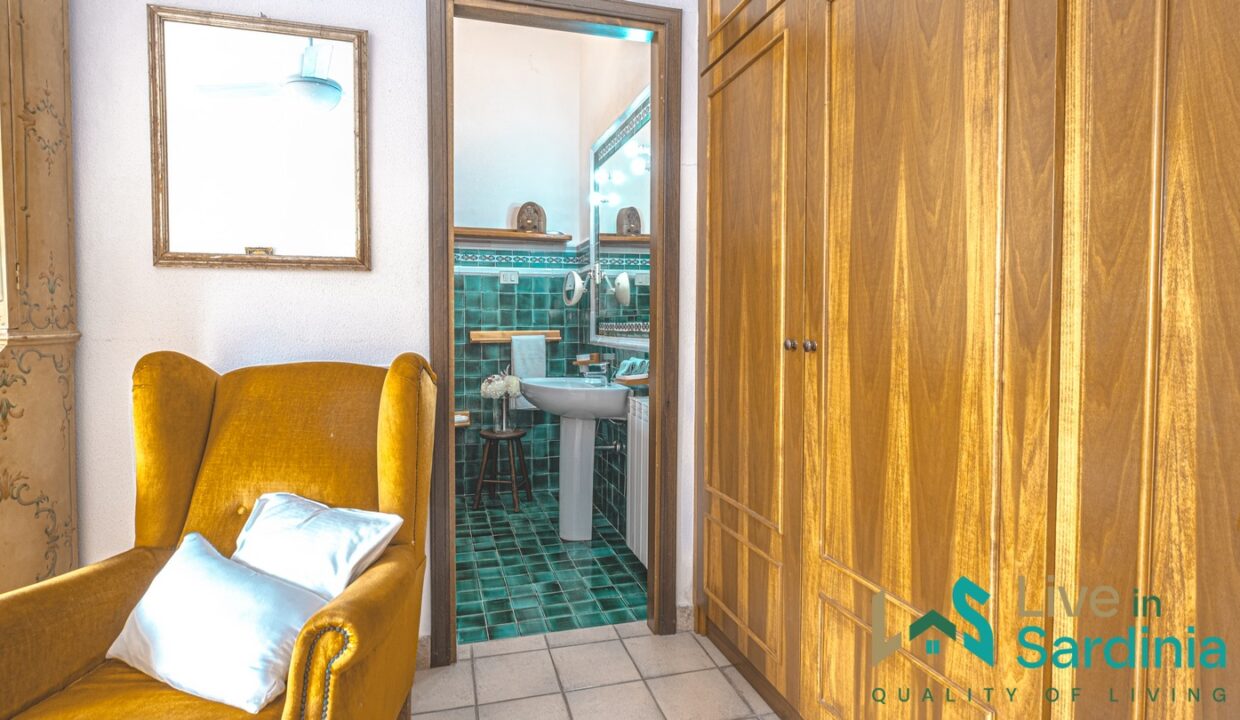 Sea-view-villas-for-sale-San-Pantaleo-Sardinia