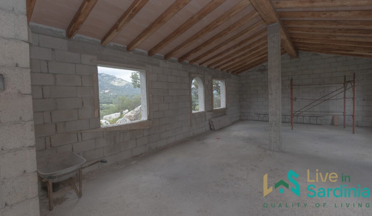 Independent-Country-House-in-Olbia
