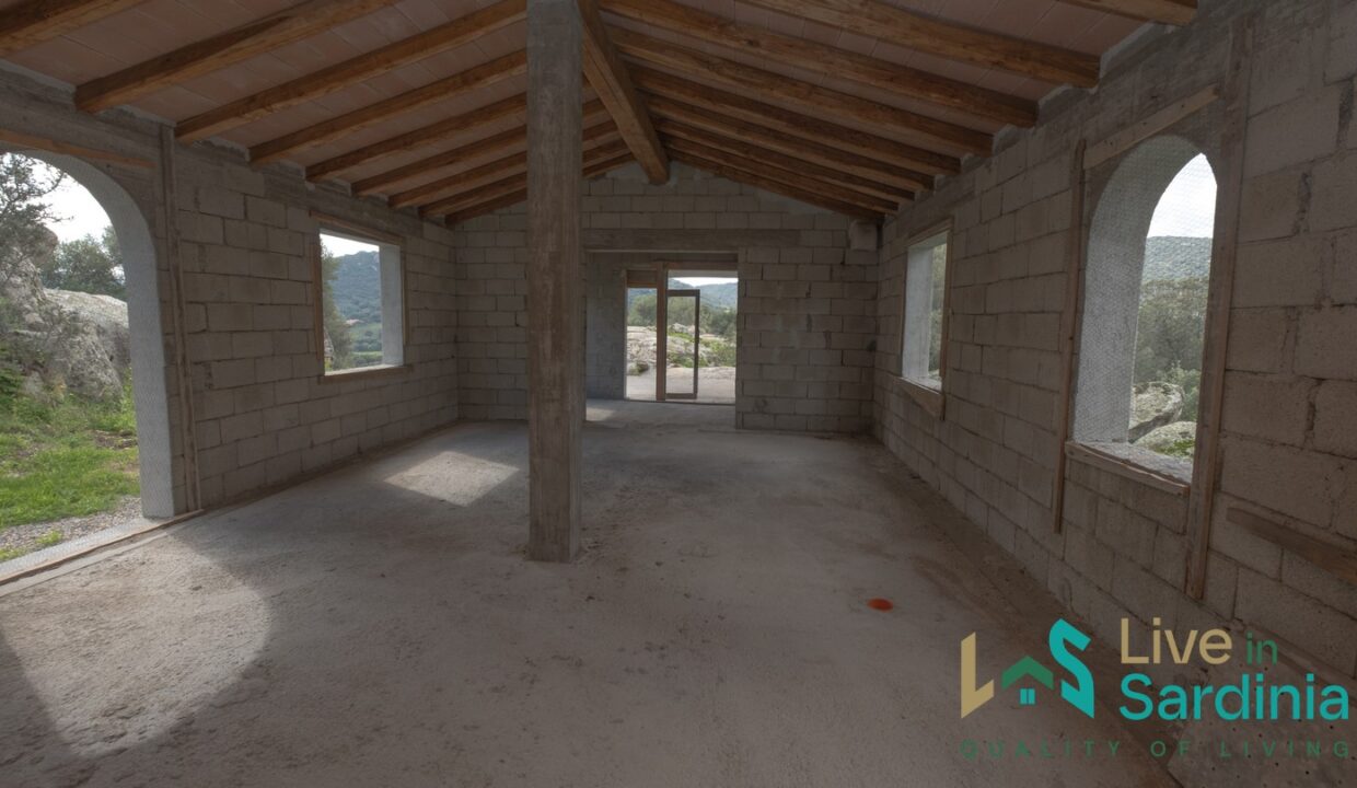 Independent-Country-House-in-Olbia