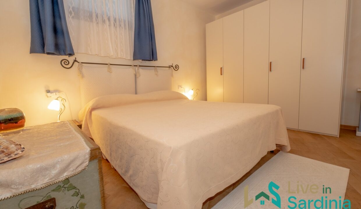 Villa-For-Sale-In-San-Pantaleo-Costa-Smeralda