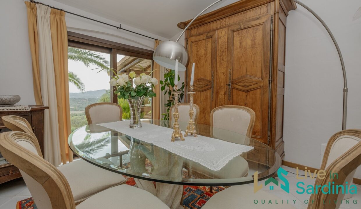 Country-House-For-Sale-San-Pantaleo