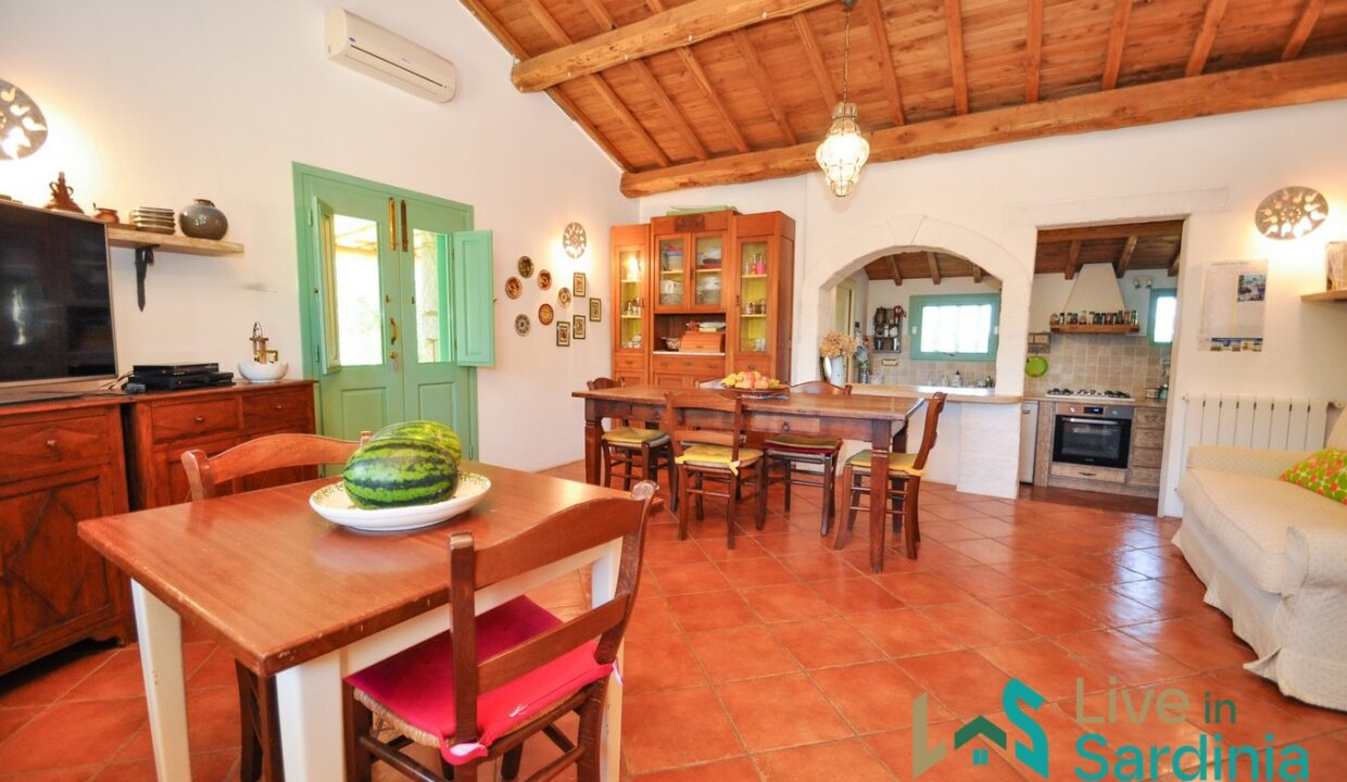 Stazzu-for-sale-San-Pantaleo