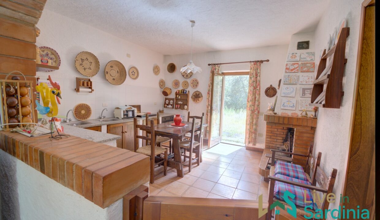 Enchanting-Villa-For-Sale-Olbia