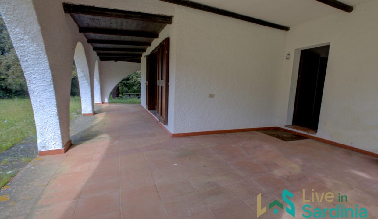 Enchanting-Villa-For-Sale-Olbia