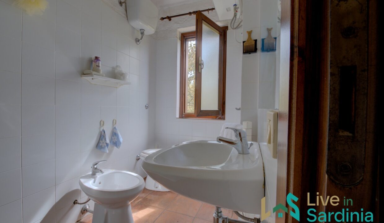 Enchanting-Villa-For-Sale-Olbia