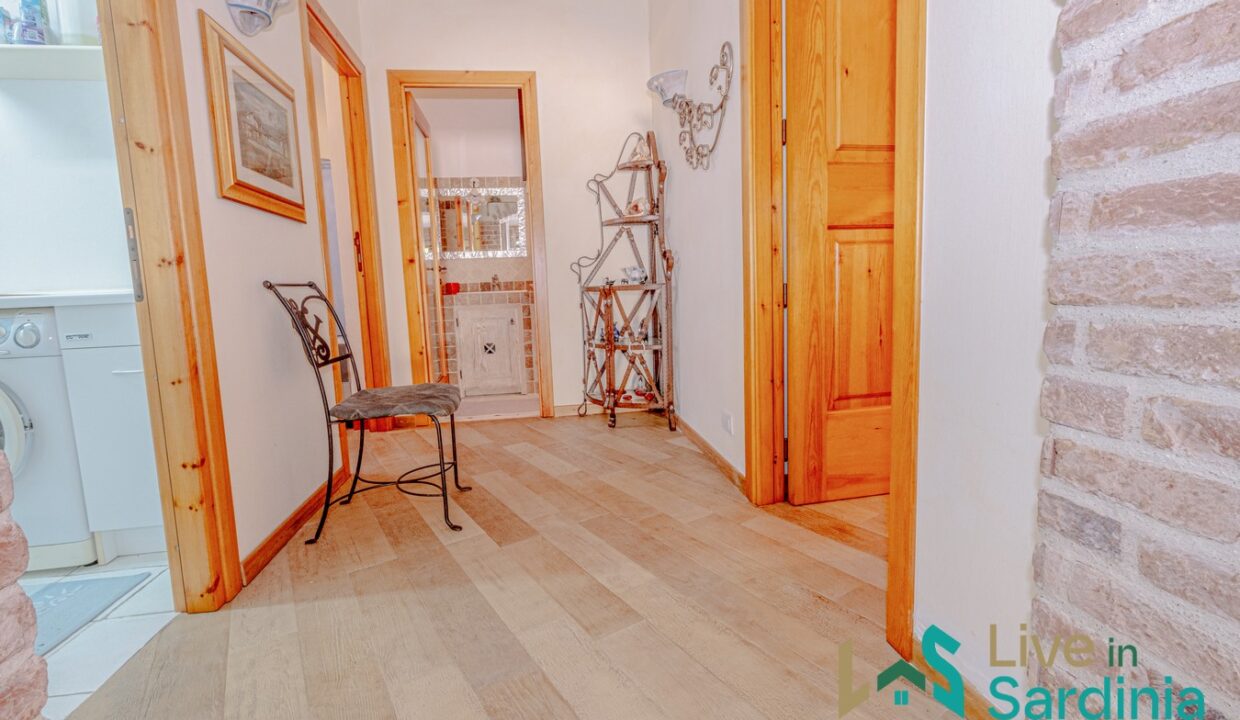 Villa-For-Sale-With-Pool-Sardinia