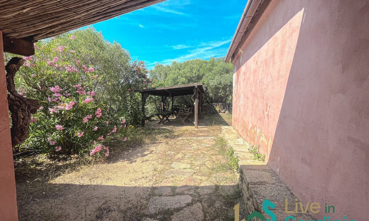 Farmhouse-For-Sale-Arzachena