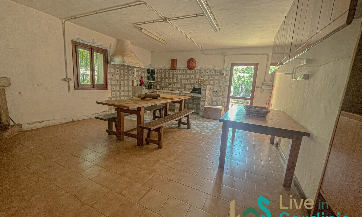 Farmhouse-For-Sale-Arzachena