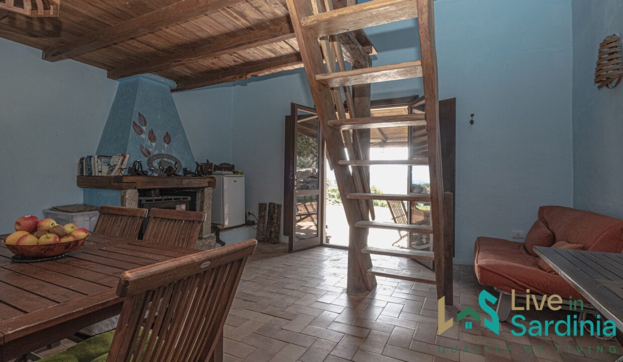 Farmhouse-For-Sale-Arzachena
