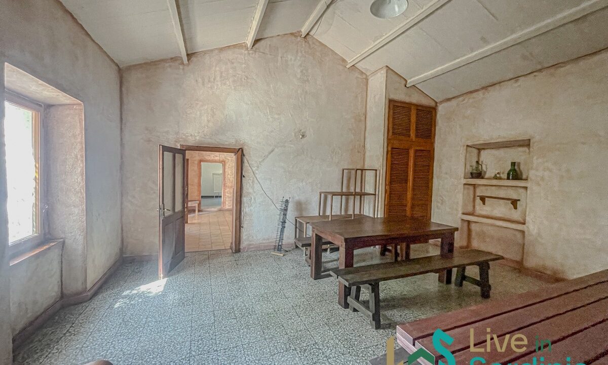 Farmhouse-For-Sale-Arzachena