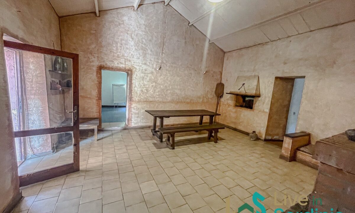 Farmhouse-For-Sale-Arzachena