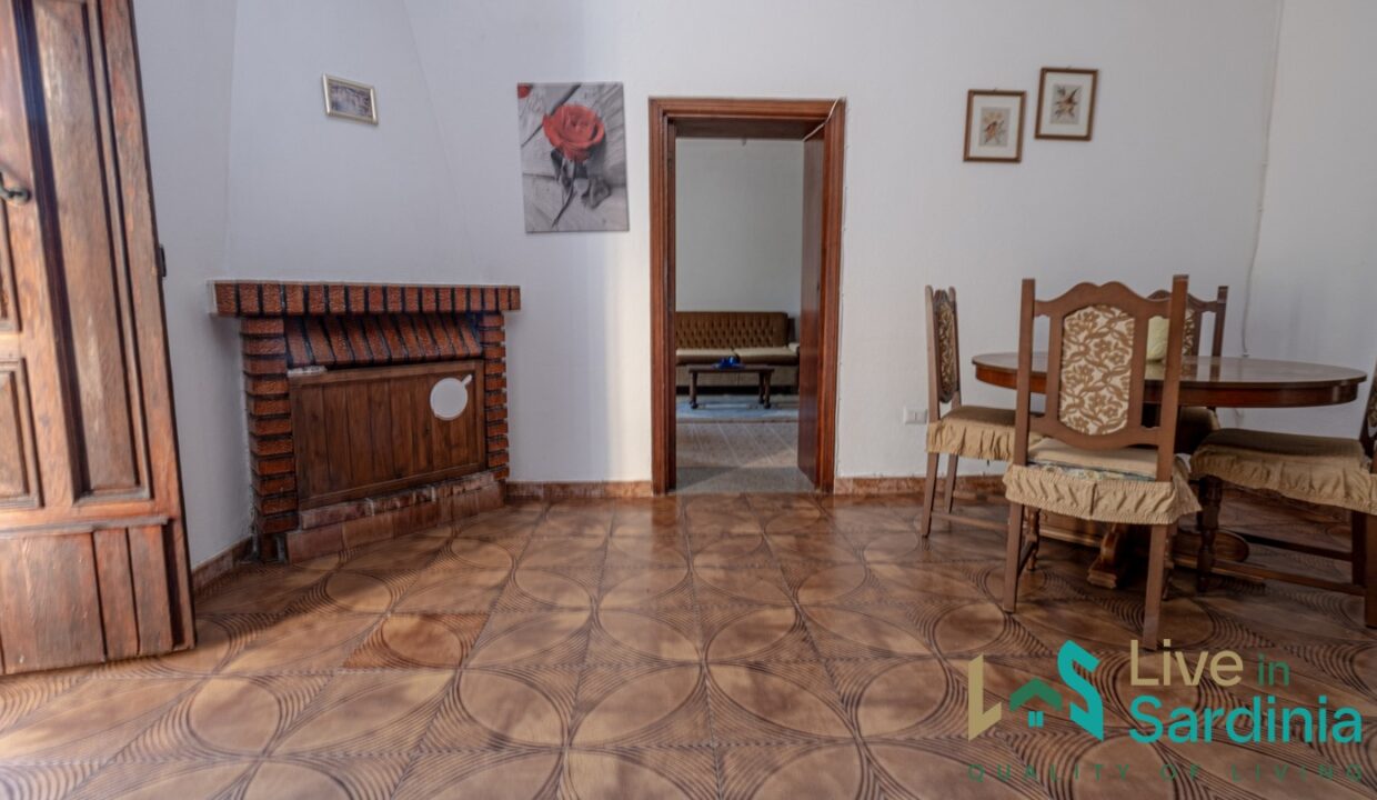 Country-Home-For-Sale-Monti-Sardinia