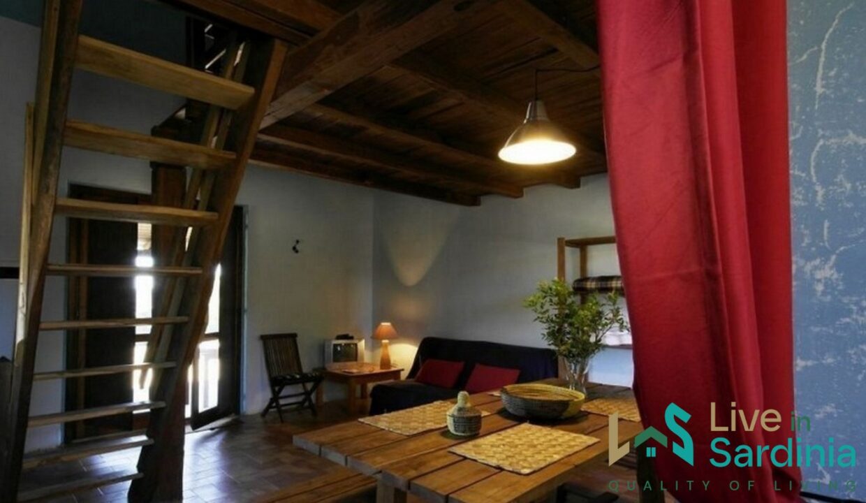 Farmhouses-For-Sale-In-Sardinia
