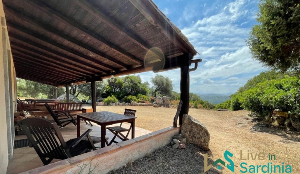 Farmhouses-For-Sale-In-Sardinia