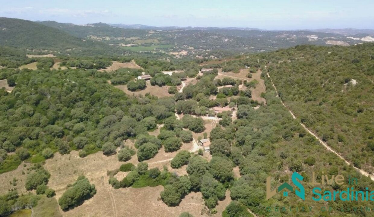 Farmhouses-For-Sale-In-Sardinia