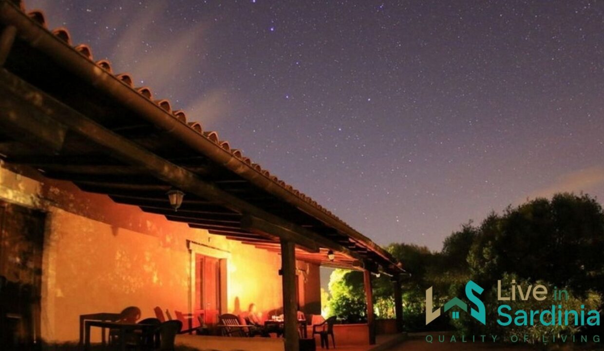 Farmhouses-For-Sale-In-Sardinia