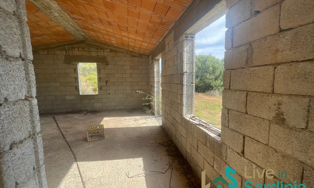 Unfinished-Home-For-Sale-With-SeaView-Porto-Istana