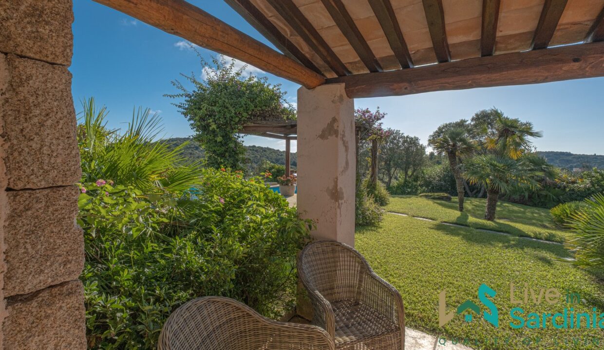 Luxury-villa-for-sale-Costa-Smeralda (33)