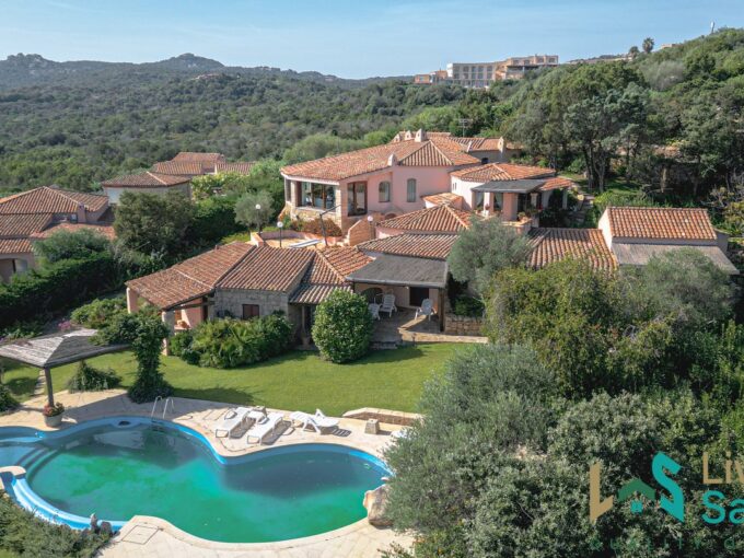 Luxury villa for sale Costa Smeralda ref Volpe Ai