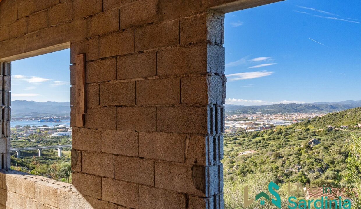 Farmhouse-For-Sale-Olbia