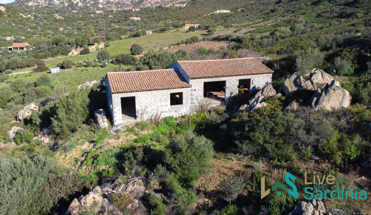 Farmhouse-For-Sale-Olbia