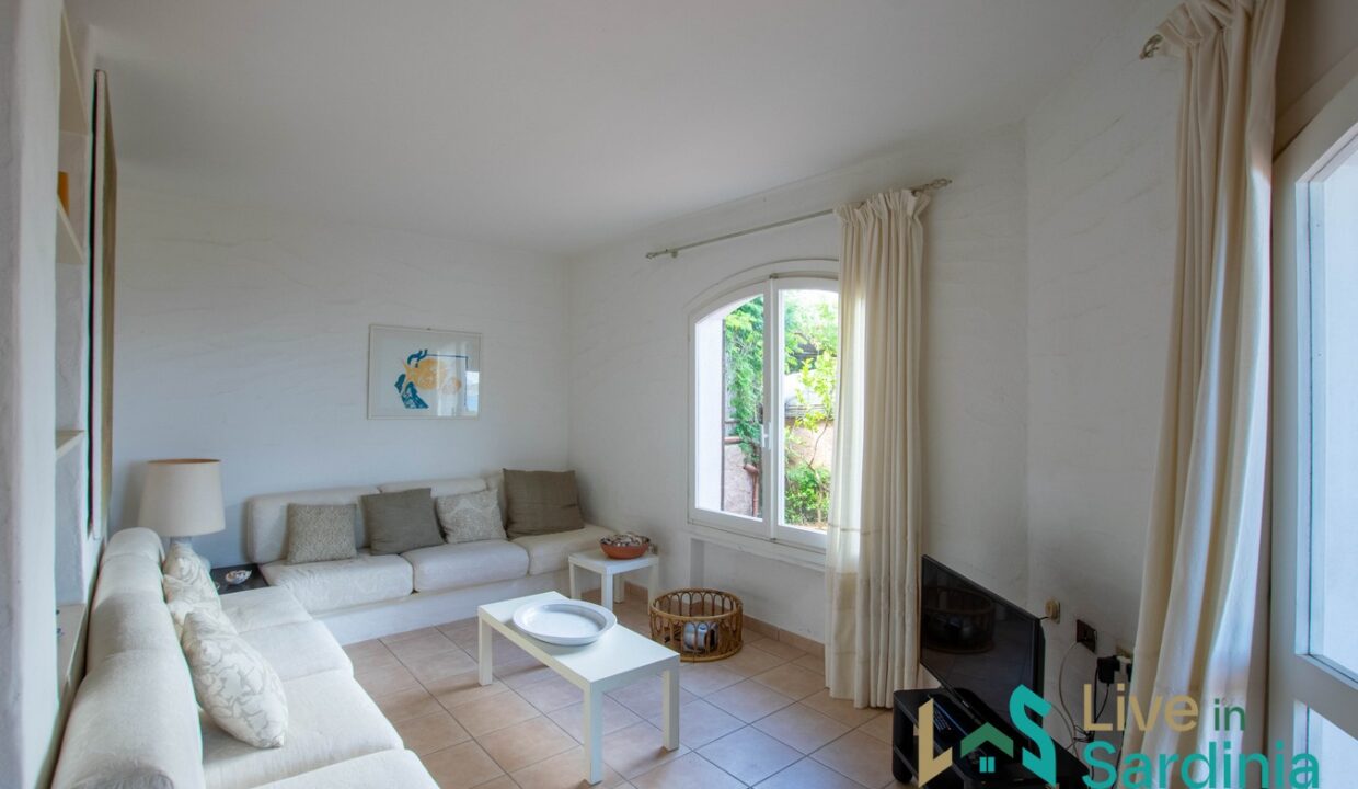 Home-For-Sale-Costa-Corallina-Porto-San-Paolo