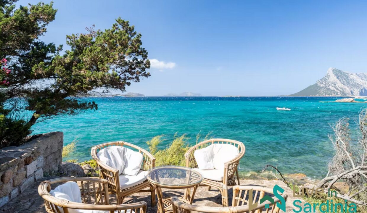 Villa-For-Sale-Aldia-Bianca-San-Teodoro